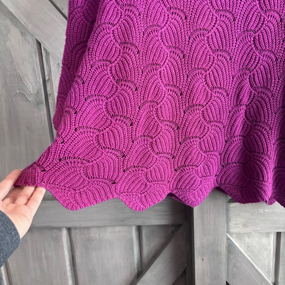 Andrée Oversized Scallop Knit Sweater L Purple Textured Dolman Sleeve Cozy Top - Picture 8 of 8
